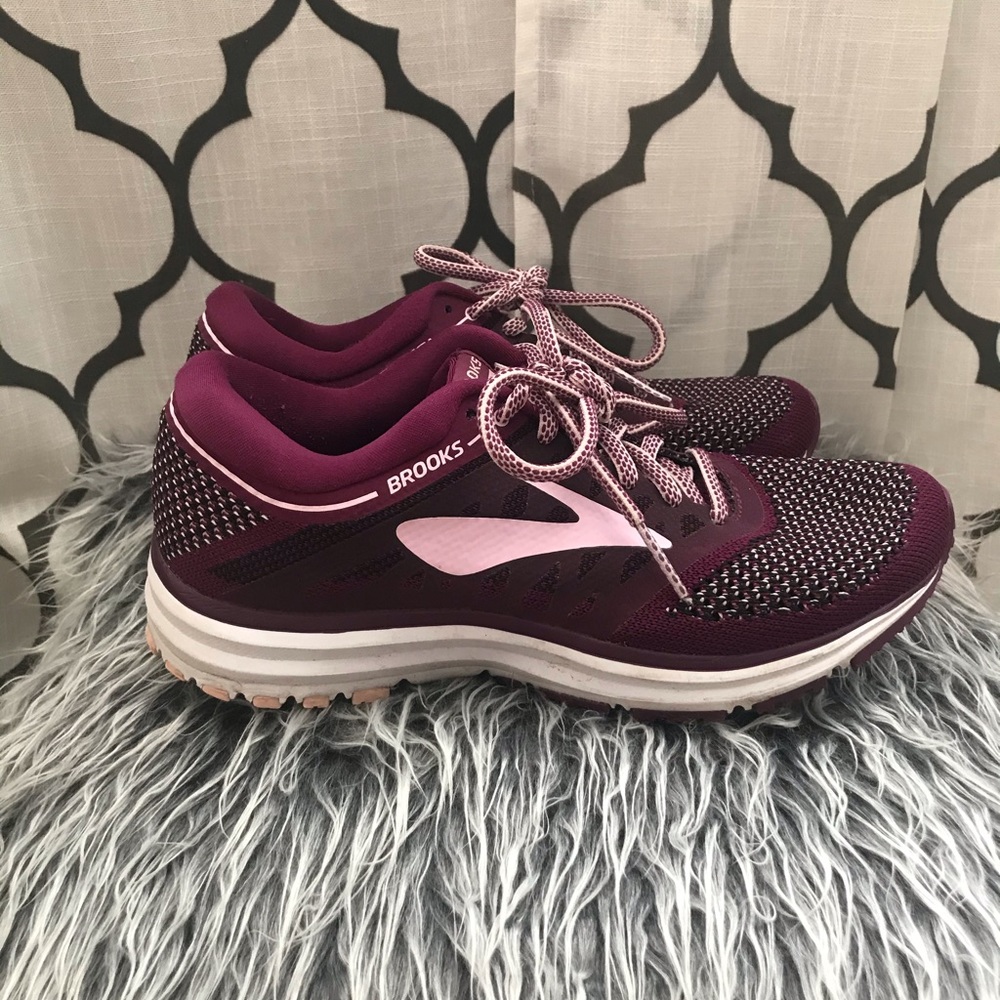 Purple Brooks practically brand new